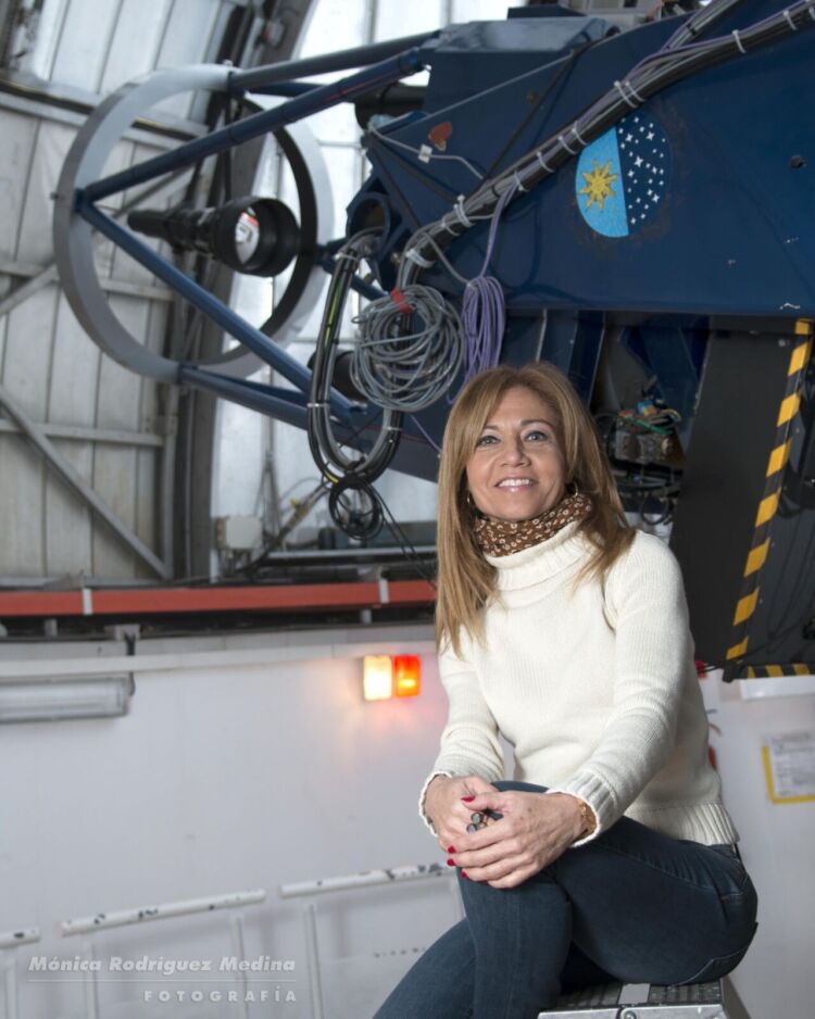 Conferencia-coloquio: «La mujer trabajadora en el mundo de la Astronomía».